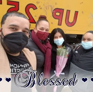 Meet your Posher, Elizabeth